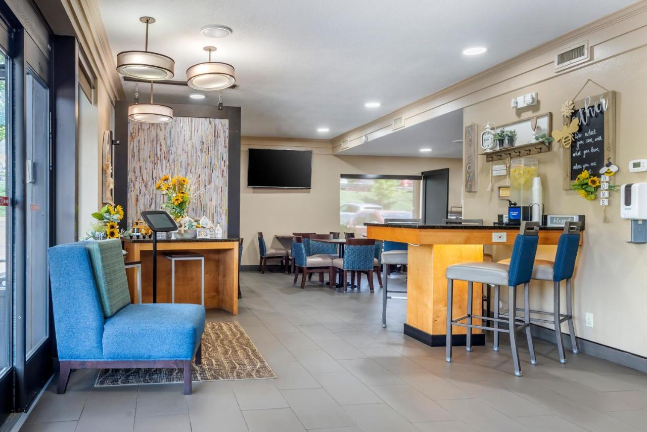 Comfort Inn Asheville East-Blue Ridge Pkwy Access Exterior foto