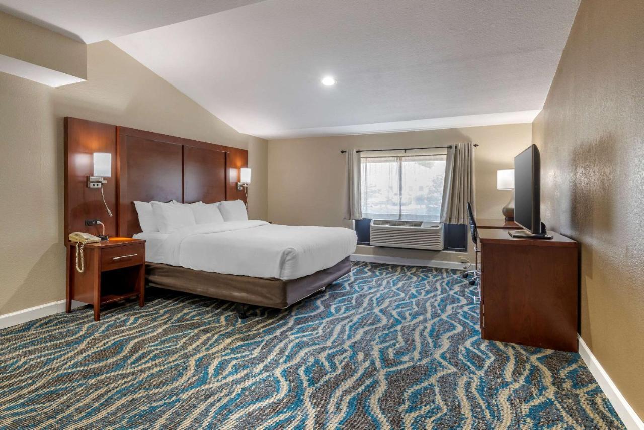 Comfort Inn Asheville East-Blue Ridge Pkwy Access Exterior foto