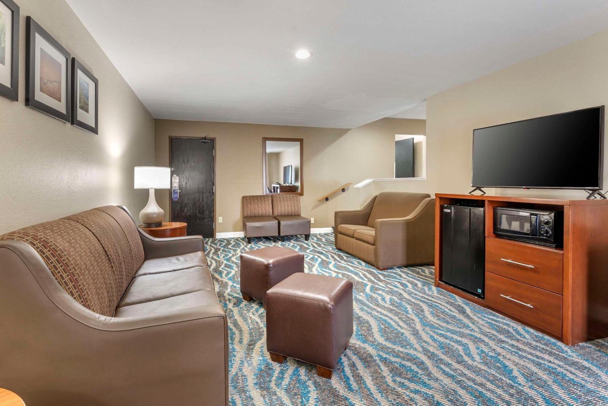 Comfort Inn Asheville East-Blue Ridge Pkwy Access Exterior foto